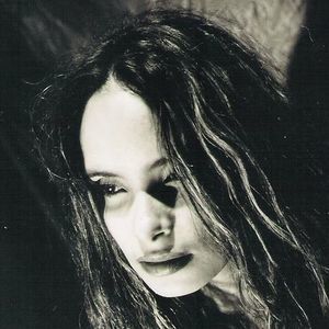 Meet your Posher, Mercedes